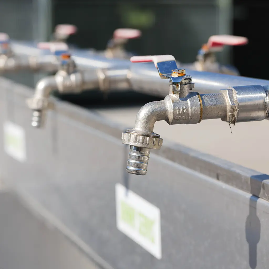 Umyvadla a fontány: JOHNNY UMYVADLO - GO1 - JOHNNY SERVIS